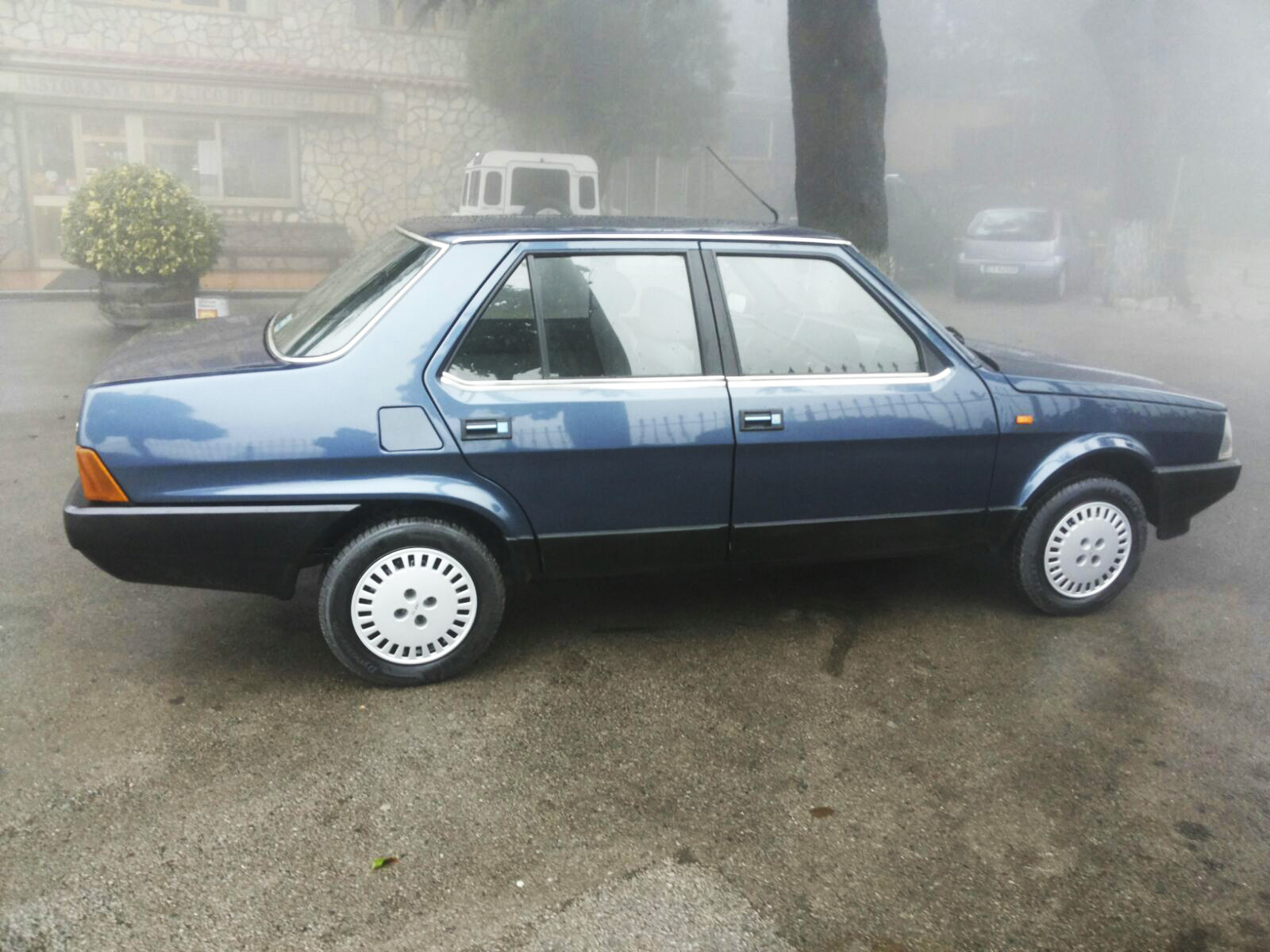 Fiat_Regata70S_latosx