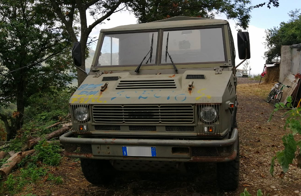 Iveco-VM-90-4x4-fronte